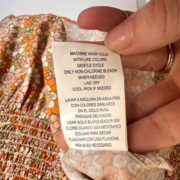 DAISY & DELILAH Calder Tie Front Cropped Top - Picture 15 of 15